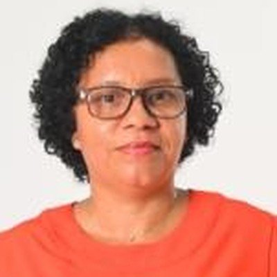 Rosi Aires