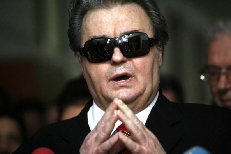 VADIM.