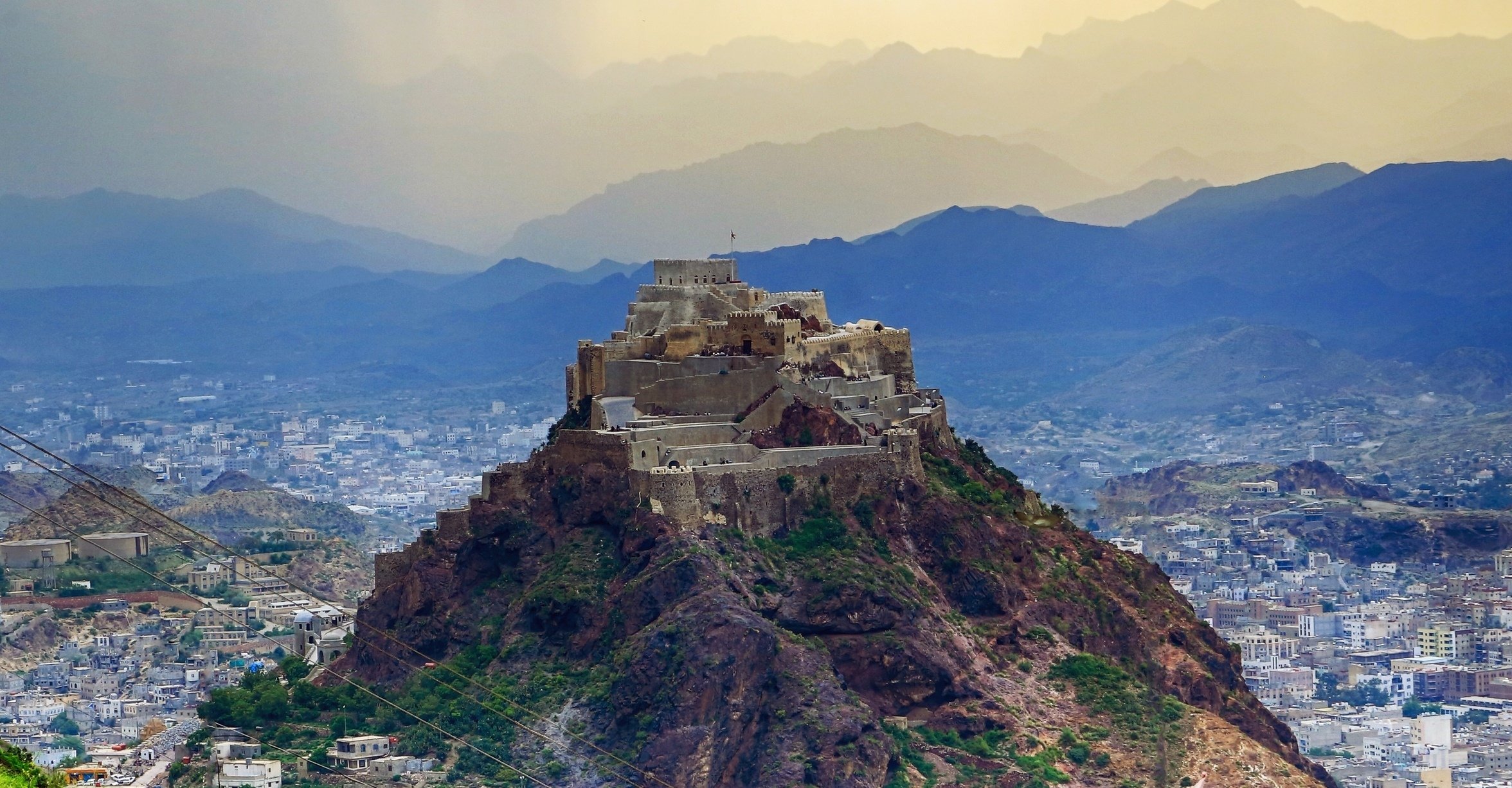 Houthis capture Taiz by...? (castle)