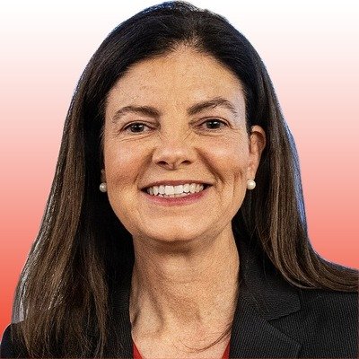 Kelly Ayotte (R)