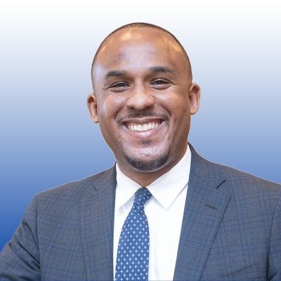Scott Colom (D)