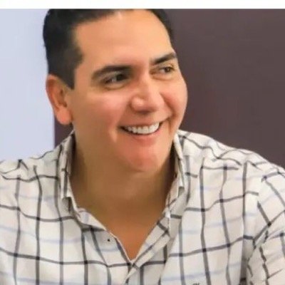 Héctor Santana García