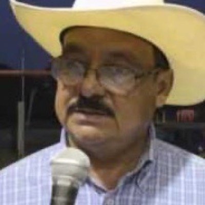 Salvador Farías González
