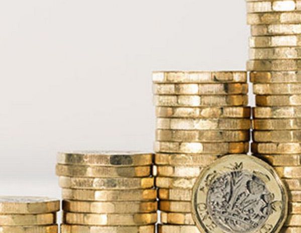 Will UK inflation be 8.9% or more in September 2022?