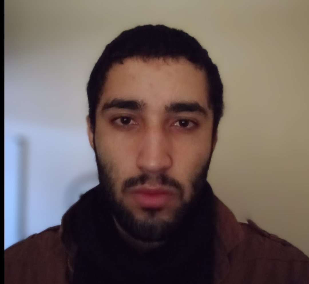 Ayveru