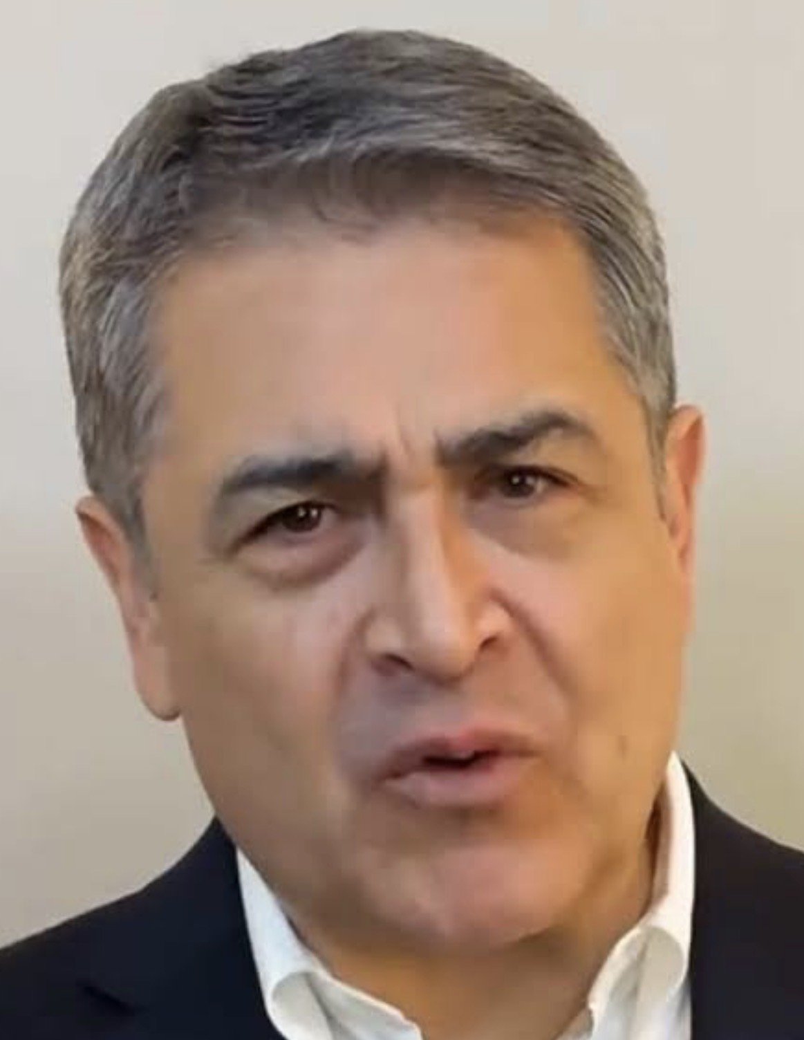 JuanOrlandoHernandez profile