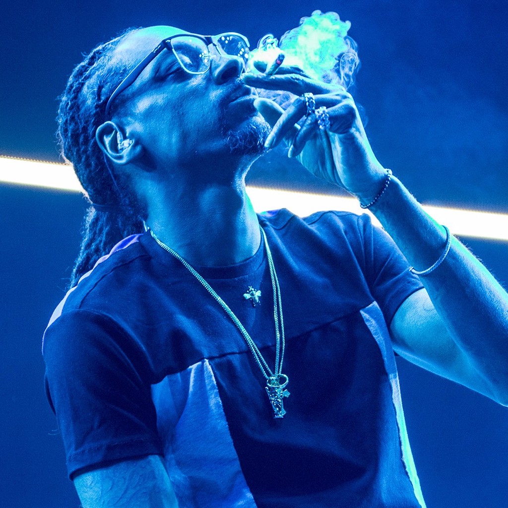 Will Snoop smoke again in 2023?