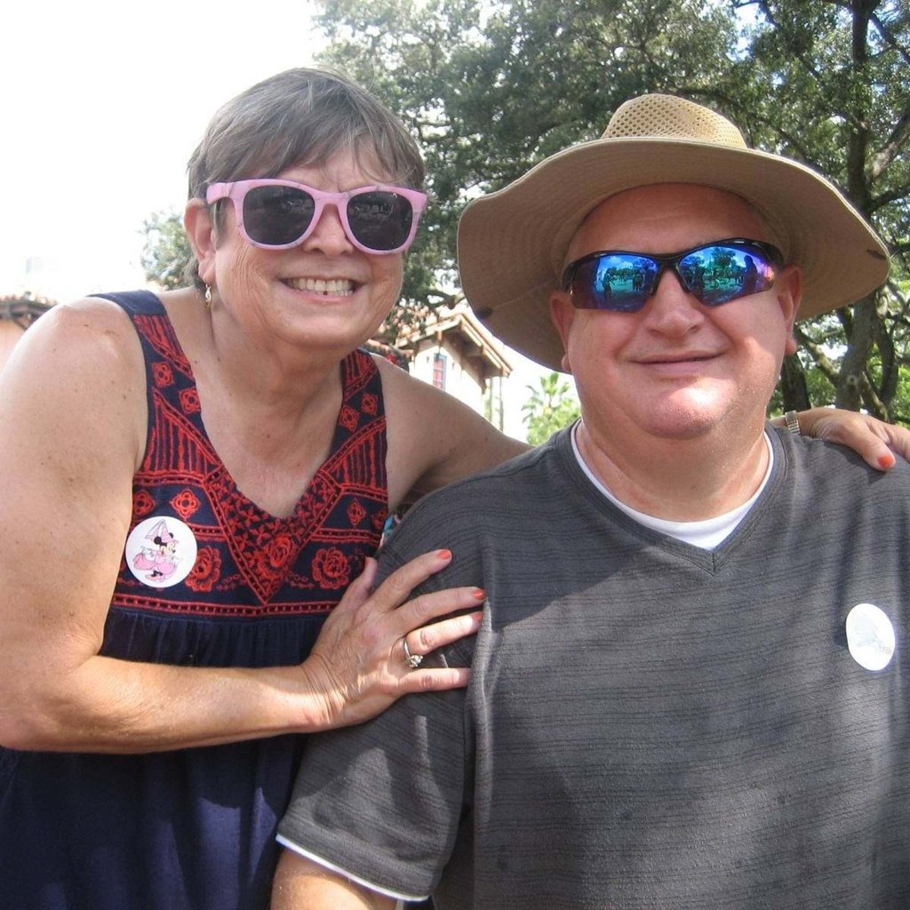 Walz's brother attends Trump rally in September?