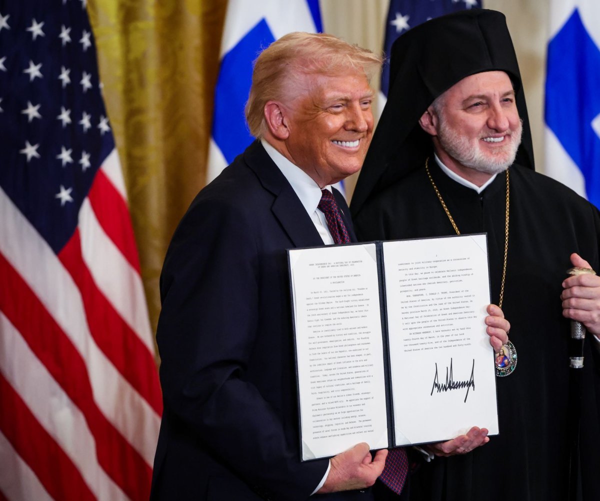 Will Trump say "Iran" during Greek Independence Day event?