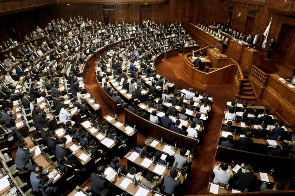 Which party gains most seats in Japan Councillors Election?