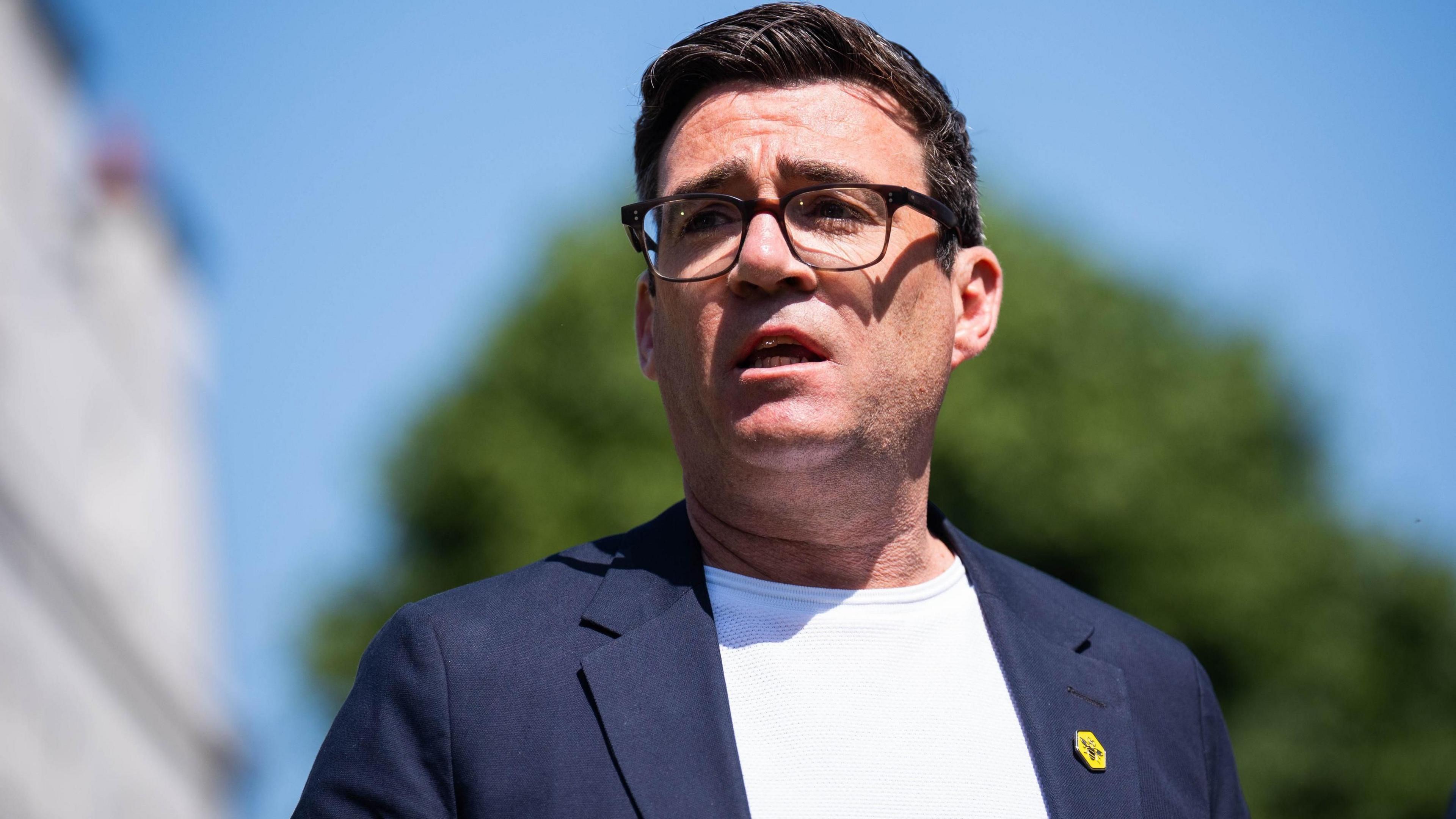 Who will be in the Burnham cabinet?