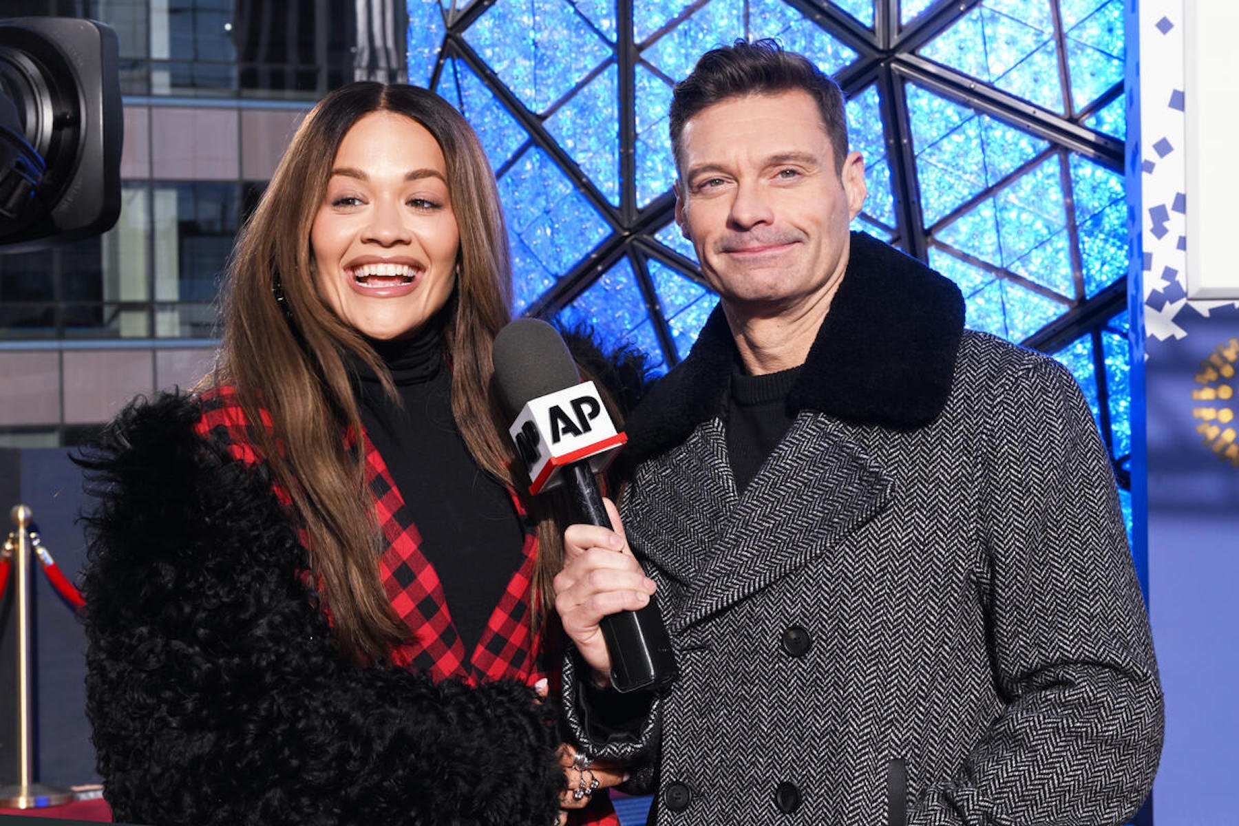 Who will be on New Year’s Rockin’ Eve?