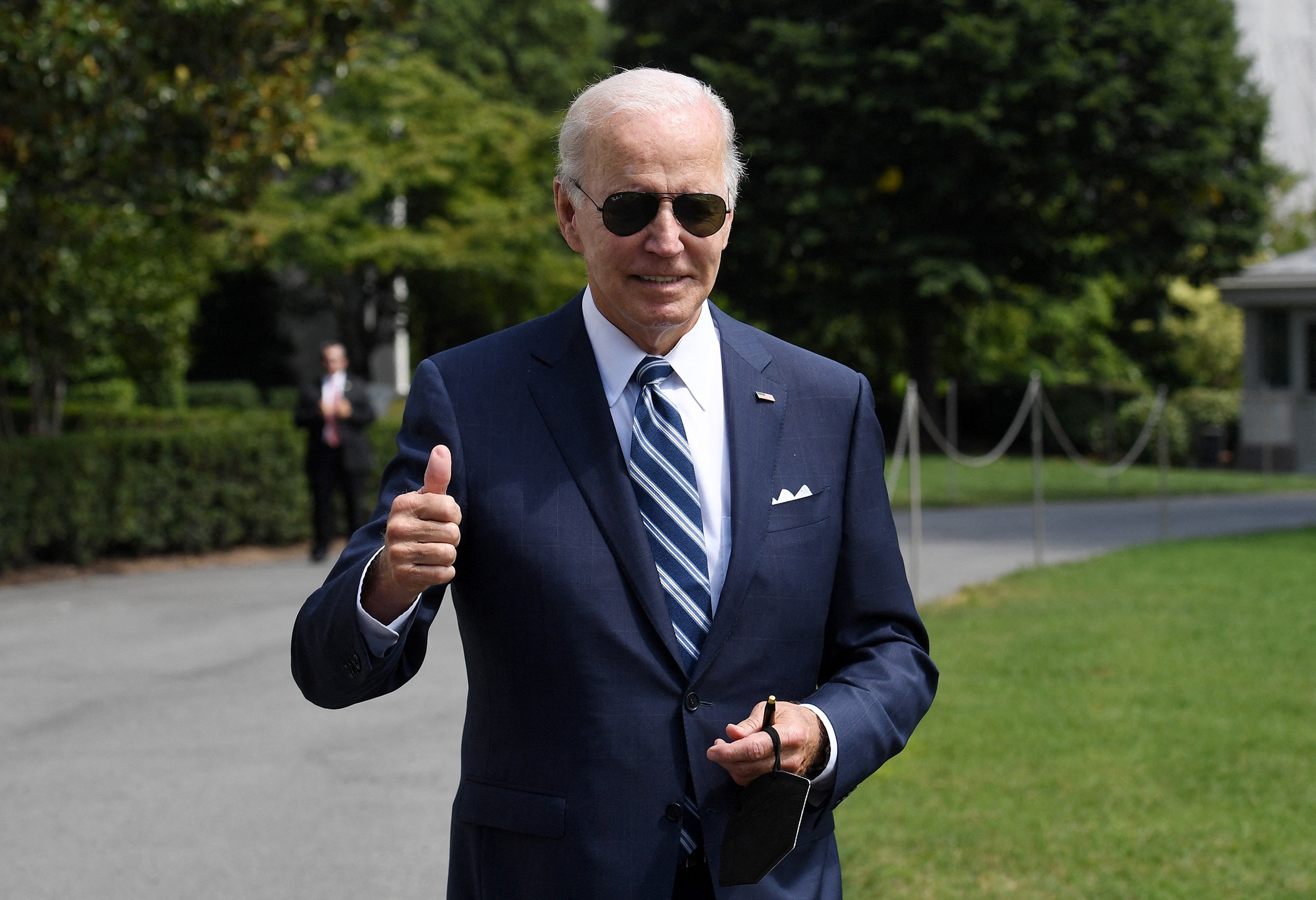 Will Biden win Washington Democratic Primary? 