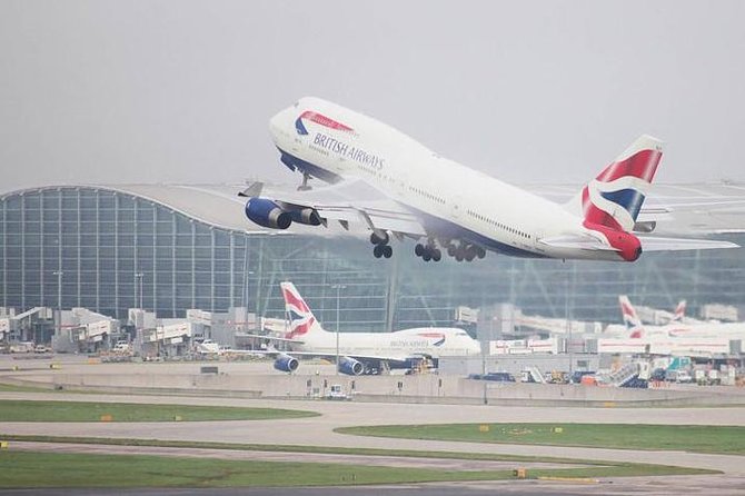 Will Heathrow Airport reopen by Saturday 8 AM GMT?