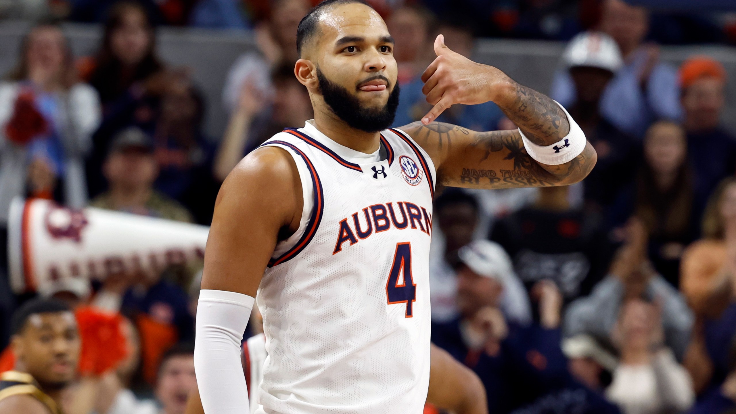 Will Johni Broome score more than 22+ points against Florida?