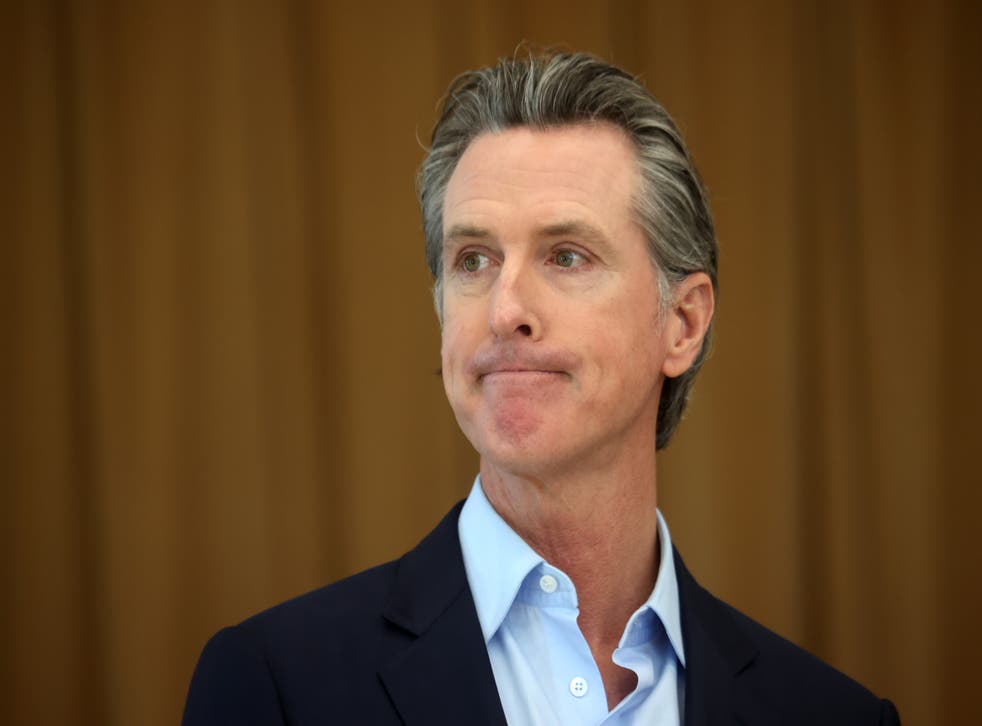 Will Newsom get at least 54% support in his recall election?