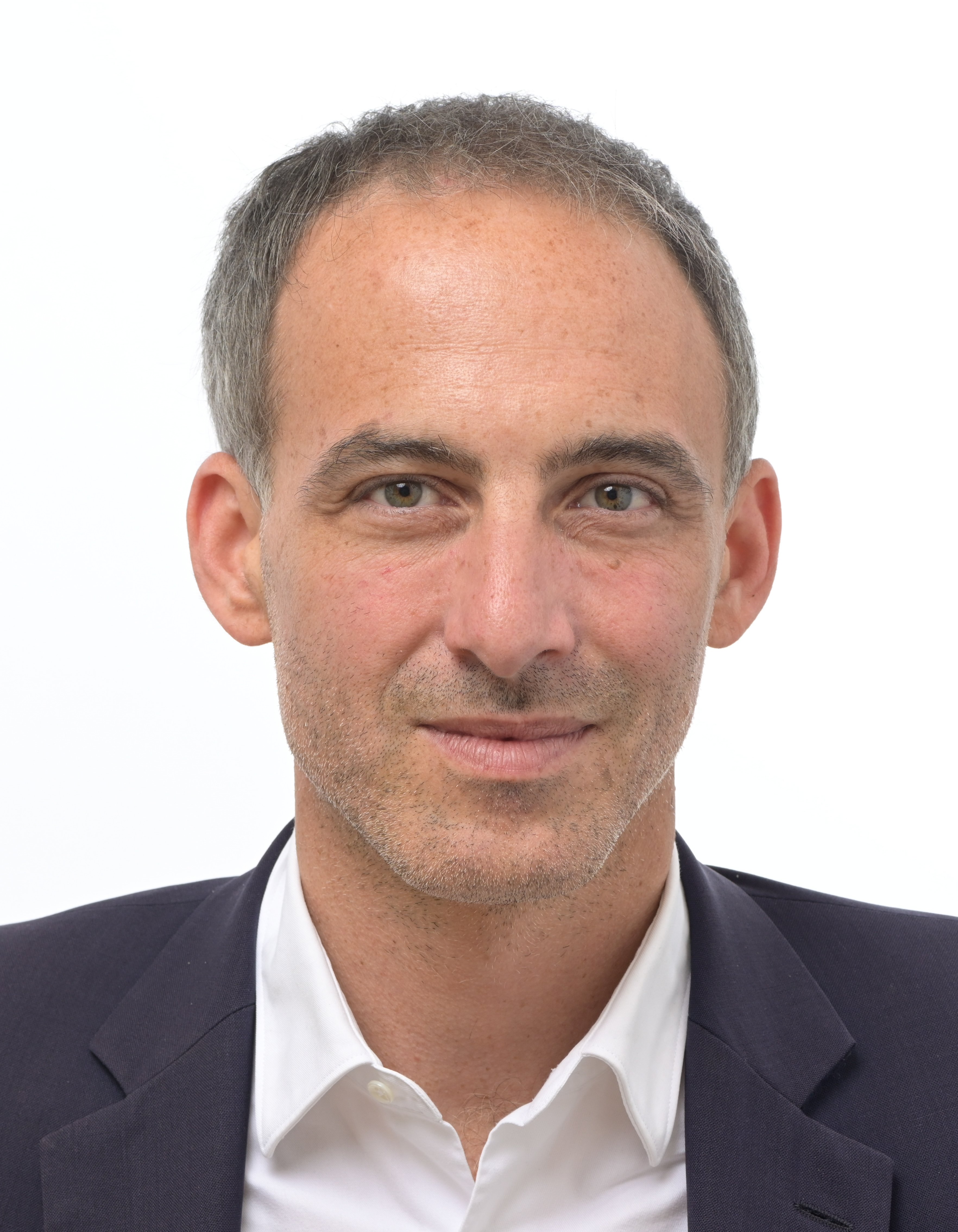 Will Raphaël Glucksmann win the 2027 French presidential election?