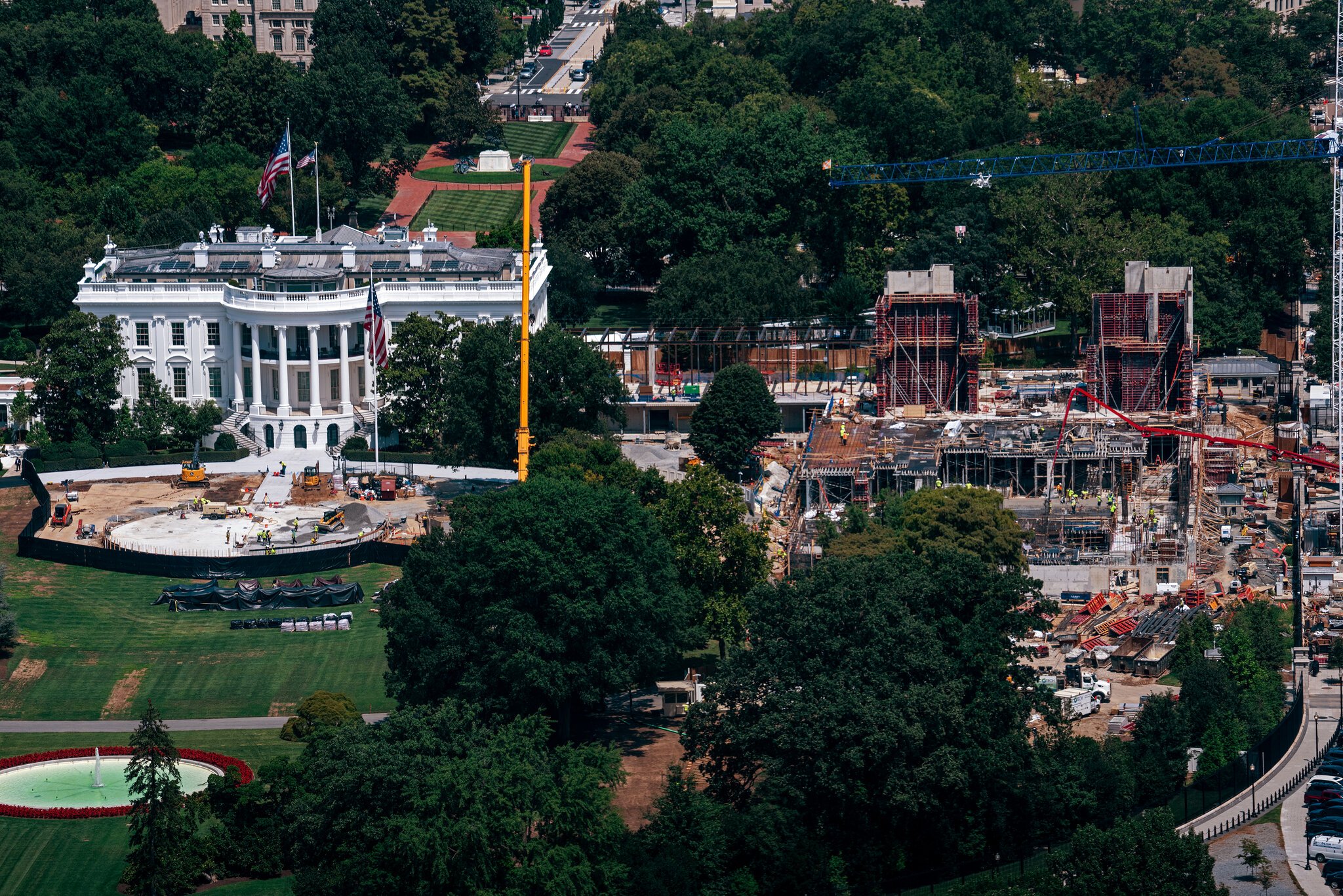 Will SCOTUS let Trump build the White House ballroom by September 30?