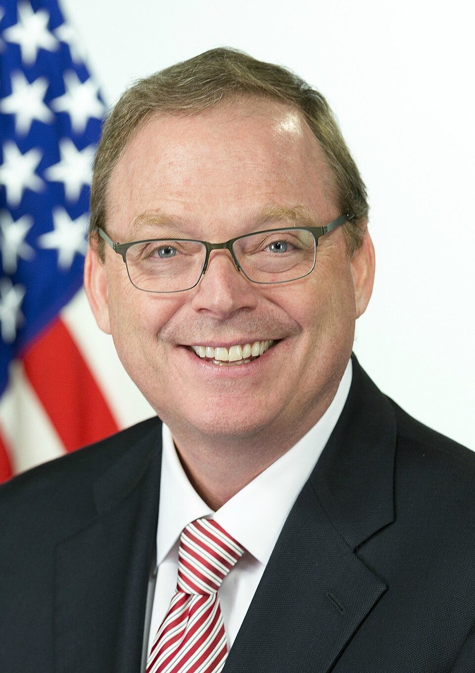 Kevin Hassett & Rate ≤ 2.5%